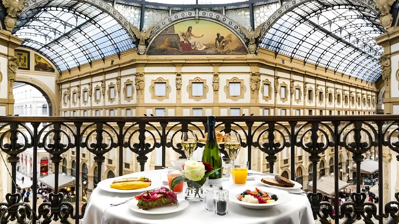 Galleria Vik Milano, Italy's Luxury 5 Star Hotel in Milan (4K Tour & Vlog)