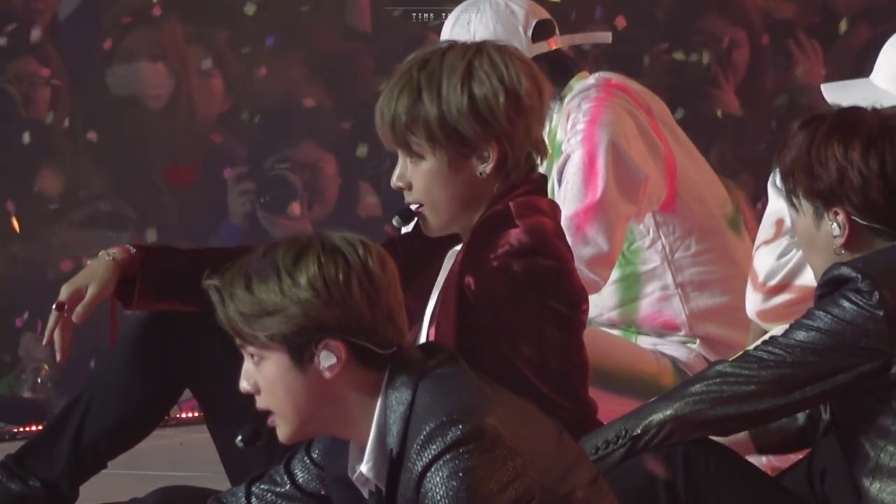 181106 MGA 방탄소년단 IDOL /BTS V focus YouTube