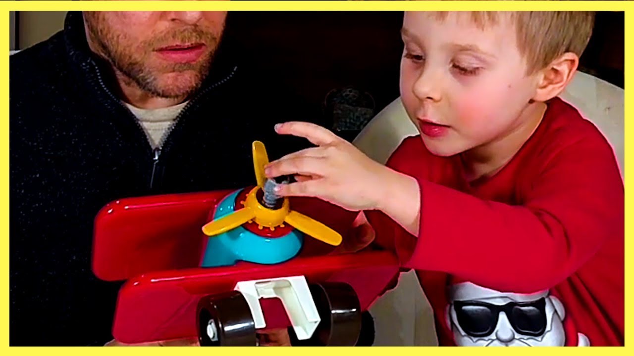 Kid Mechanic Part 1 - The BATTAT Take-A-Part Airplane
