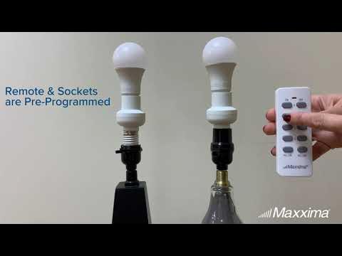 Maxxima Remote Control Light Socket E26 Wireless Programmable Lamp with  Remote & Socket Included 