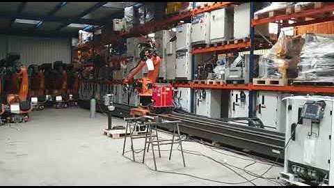 Kuka KR30 long arm welding robot on linear track ar Eurobots