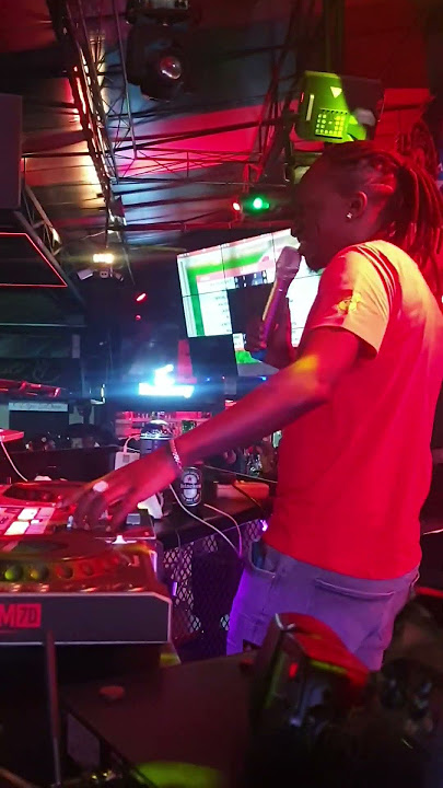 #djkaytrixx 2024 live at 7D LOUNGE