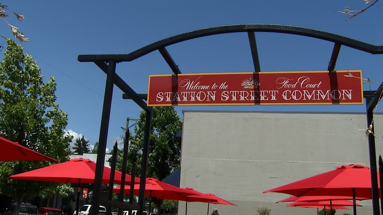 Downtown Duncan Outdoor Food Court YouTube