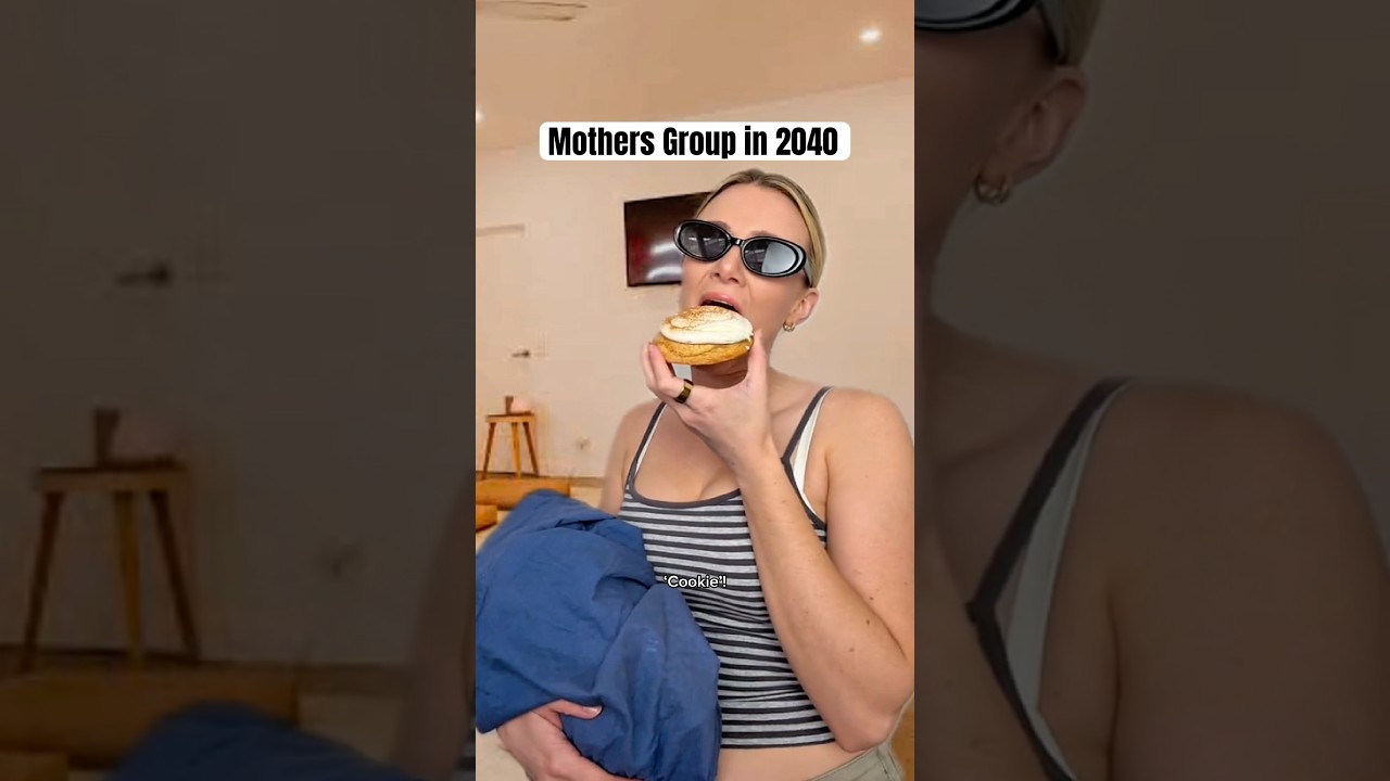 Любимое время недели... Группа матерей в 2040 году ❣️ 