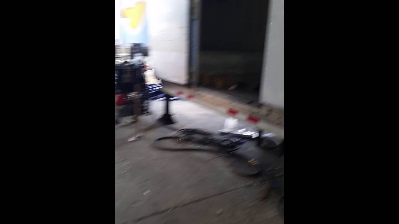 Semi-trailer trailer repair buck riveting aluminum panels - YouTube