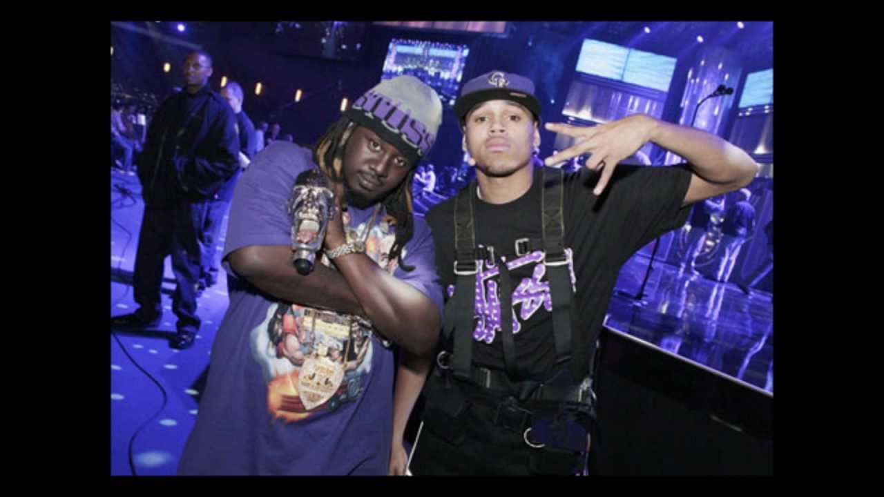 T Pain ft. Chris Brown- Best Love Song - YouTube