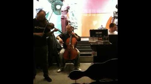 Pachelbel's Canon by Konnexion Balkon (1)