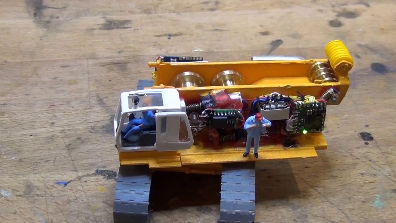 Liebherr H882 von Kibri auf RC mit Sound umgebaut