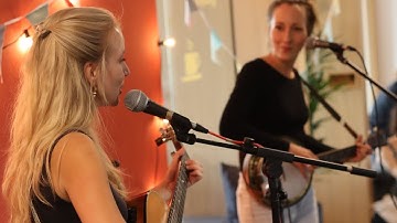 "Like Stars" - Franzi Berg & Sarah Wendlandt 