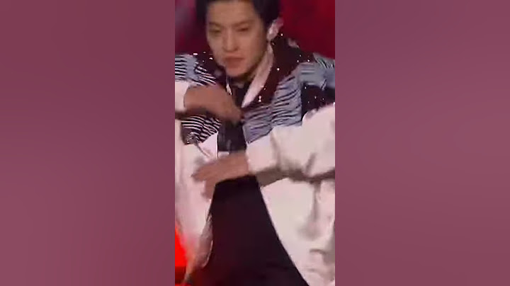Chanyeol dan Baekhyun ketika melokal