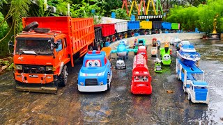 WADIDAU !!! Mobil Truk Tronton Panjang Bongkar Mainan Mobil Mobilan Truk Molen, Bus Telolet, Ambulan