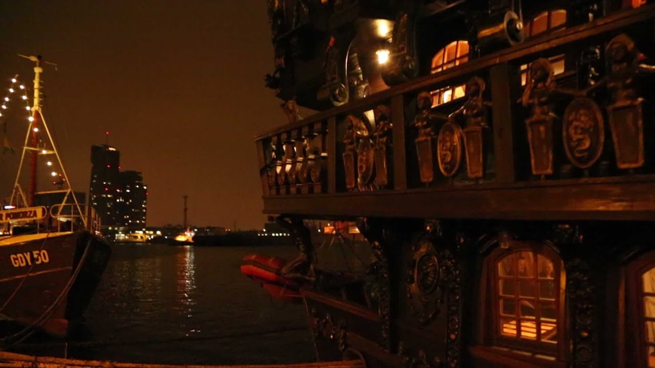 Gdynia: Baltic sea port & Experyment Science Center