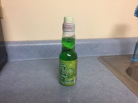 How to Open a Bottle of Ramune (Japanese Soda)