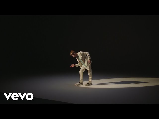 Finneas - Naked