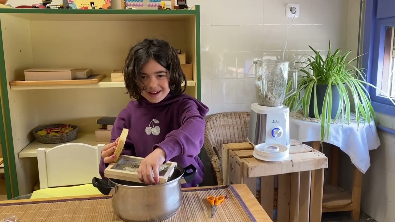 Enara “Paper birziklatua” 1