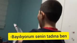 Ülker Kremalı Sandıviçç Bisküvvv-i Reklamı Resimi