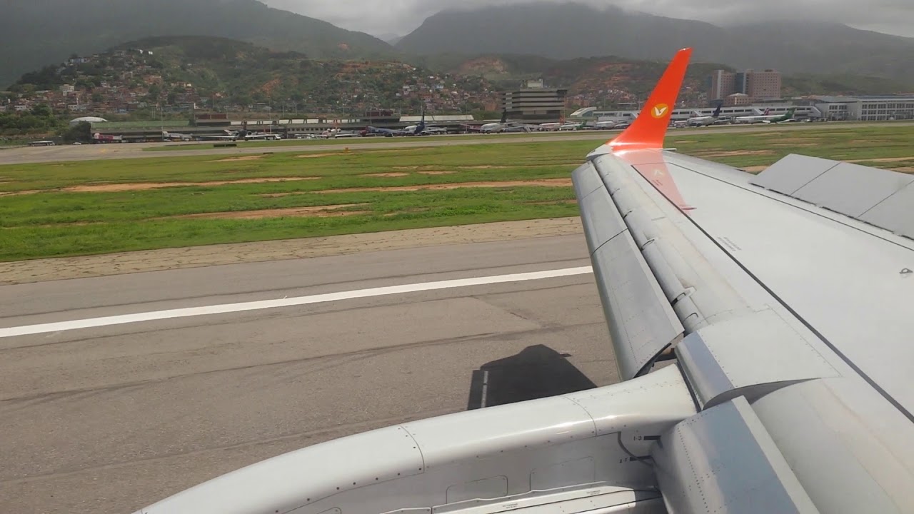 Aterrizando en el Aeropuerto de Maiquetia CARACAS VENEZUELA. YouTube