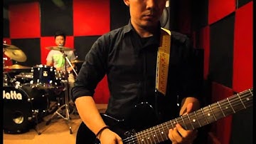 Video klip datta band - Harusnya Kau Disini