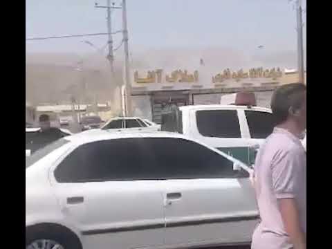 اعتراض مردم لامرد به قطعی برق در گرمای شدید