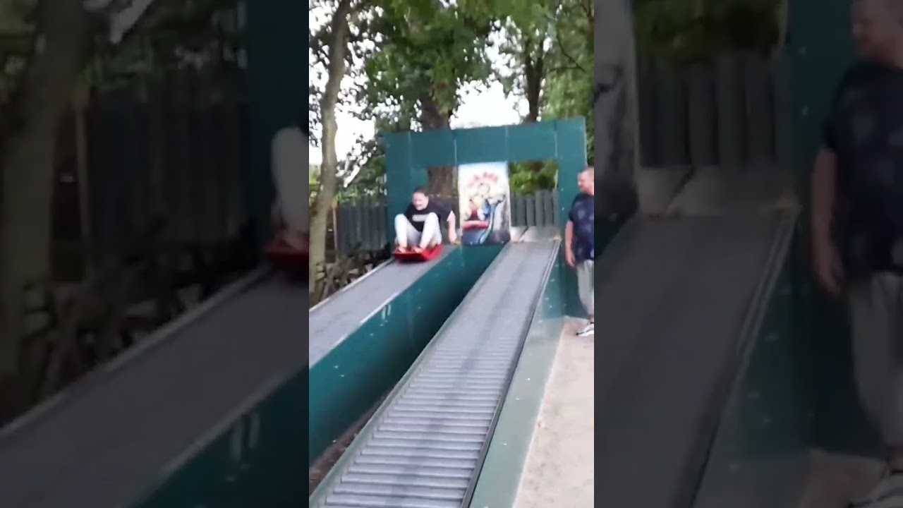 Spelen in sprookjeshof  Zuidlaren 