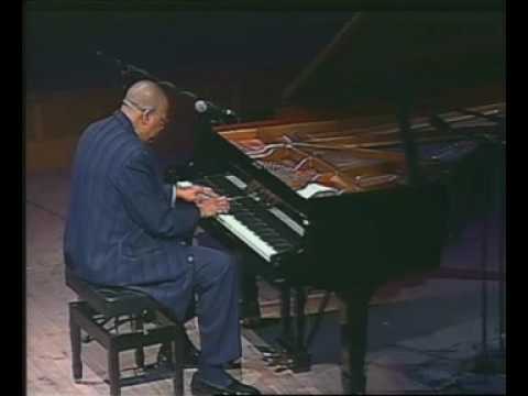 CHUCHO VALDEZ "EL MANICERO".