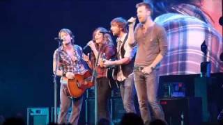 Video thumbnail of "Lady Antebellum sings "Seven Bridges Road" with Keith Urban"