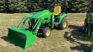 john deere 1023e vs 1025r sub compact utility tractors