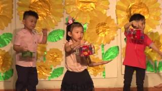 Lantern dance performed by Smart Method Kids students