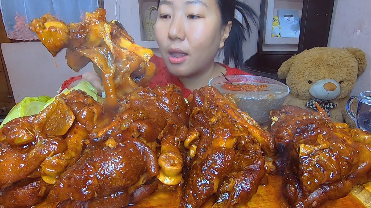 Pig's Feet Curry Mukang ||