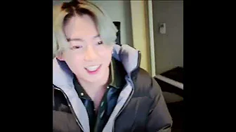 Jungkook sings a song v Sweet Night in Vlive#shorts