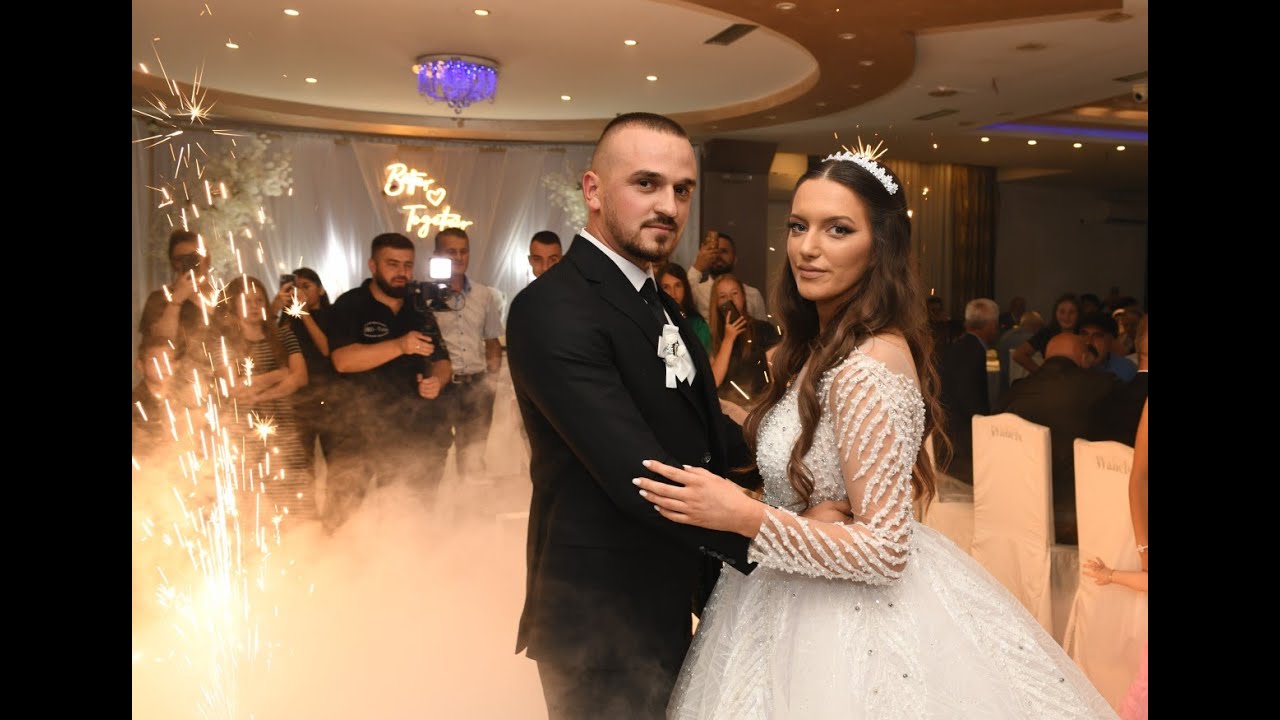 Svadba por. SALIHOVIĆ / 09.10.2024. / Ulazak i kolo za nevestu