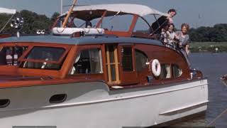 Cabin Cruiser, Cuba, Europe