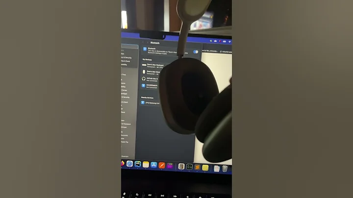 Airpods Max bricked no white pairing lights ever!