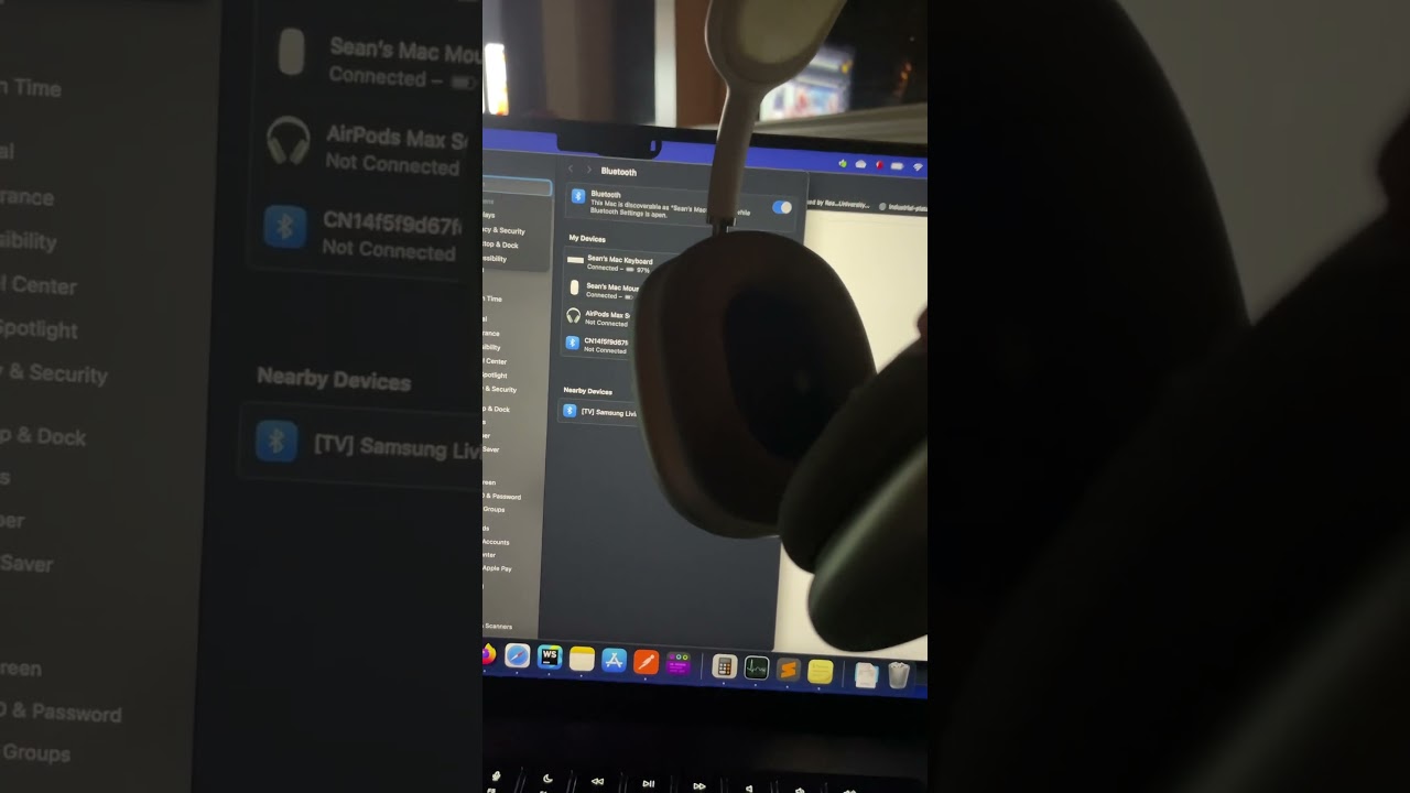 Airpods Max bricked no white pairing lights ever!