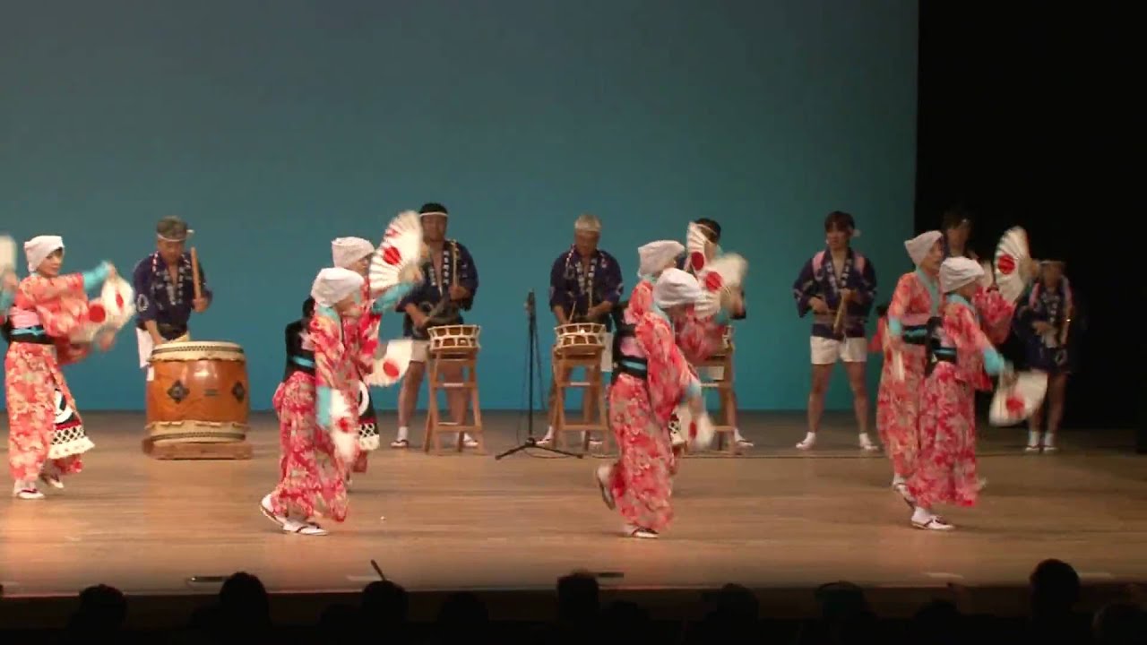 寺崎のはねこ踊り１