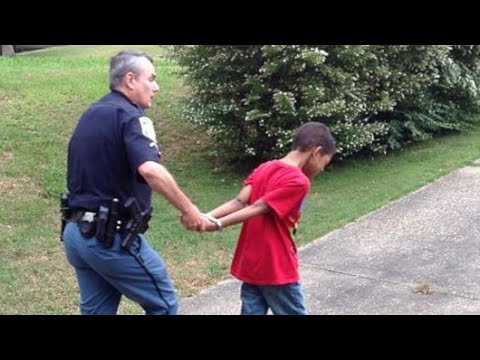 Video: Mississippi Arrestano I Bambini