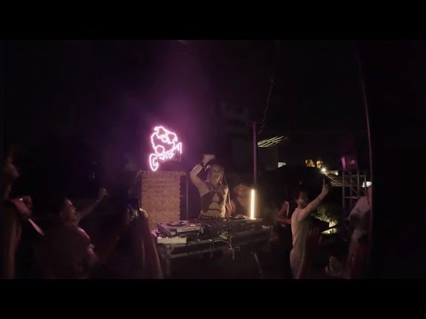 diandra @ odyssey bolivia nye '25 | deep house + deep tech mix