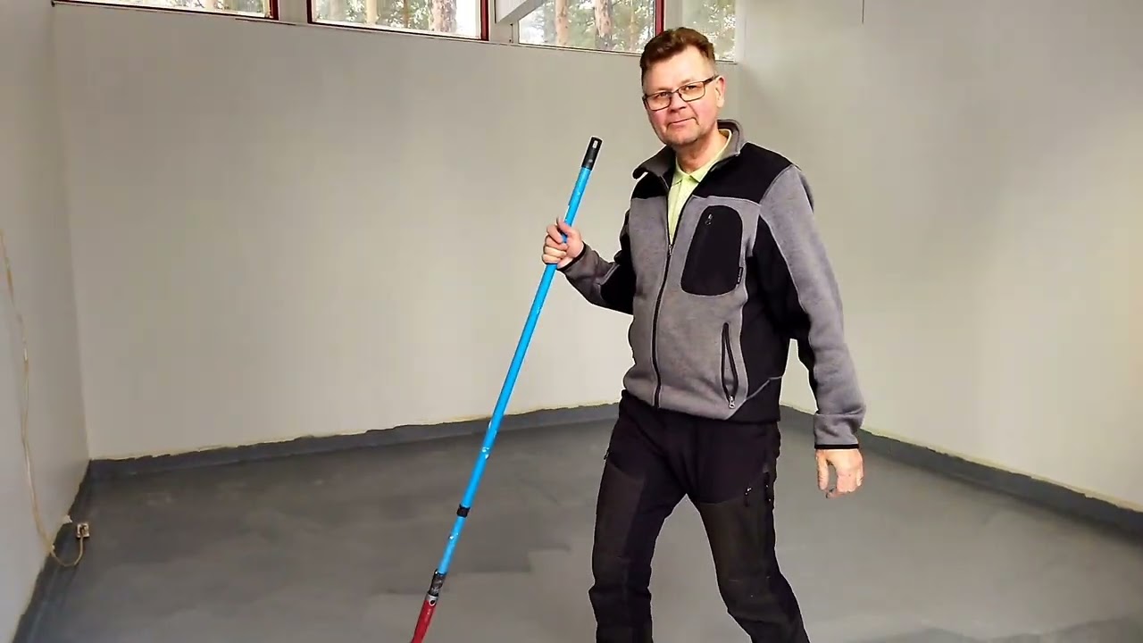 Epoksia tallin lattiaan..