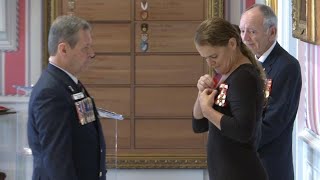 Governor general receives symbolic First Poppy of 2019