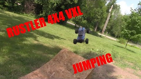 Rustler 4x4 jumping video BASH TILL IT BREAKS! (Sort of)