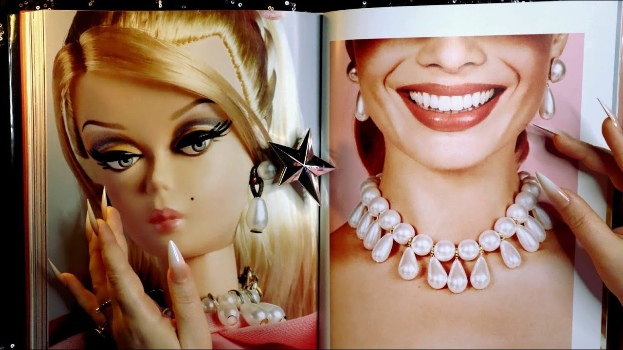ASMR Book 🎀 Barbie the World Tour Margot Robbie 📖 Page Turning, Tapping ...