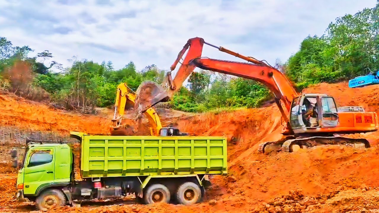 Beko excavator Hitachi Caterpillar Sumitomo muat mobil dump truck Sany shacman hino fuso