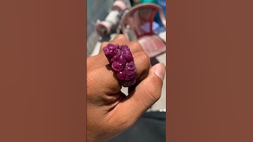 Chạm khắc nhẫn tỳ hưu đá ruby nguyên khối