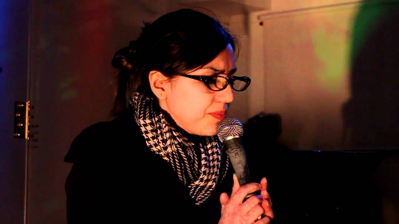 PRECISO DE TI  em japones