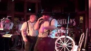 A Mini Amish Outlaws Show