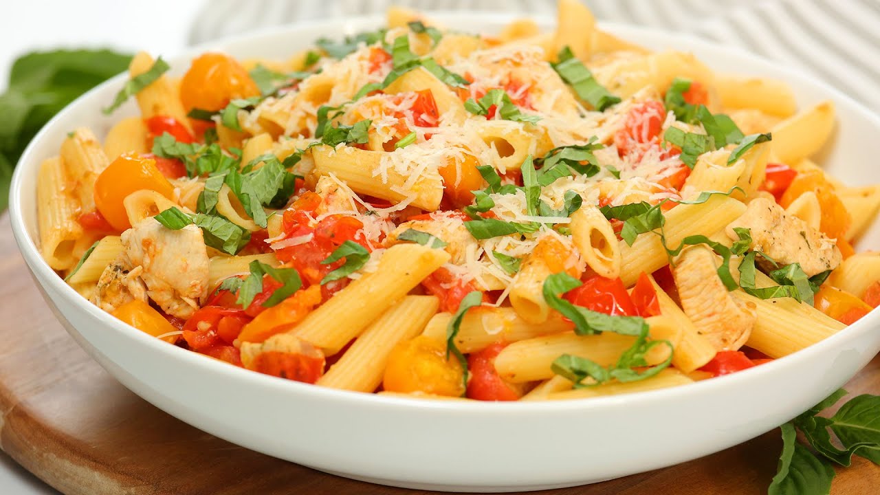 Bruschetta Chicken Pasta | Easy 15 Minute Dinner Recipe | The Domestic Geek
