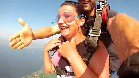 Jennifer Huffman at Skydive OBX!