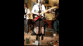 Maria Ryan & Chris Bennett Band perform "Beautiful Man" (written by Maria Ryan)