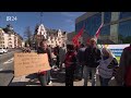 Kanzler Merz verspricht keine Kürzungen bei Rente | BR24