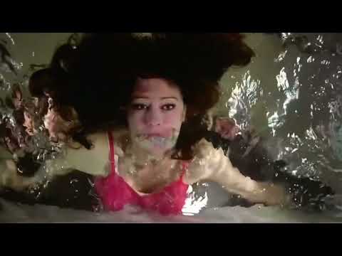 Movie drowning scene 5